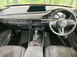 グループ総在庫数約30，000台！！全国の系列店からメーカー・車種問わずご紹介出来るので、あなたにピッタリのお車が見つかるはずです♪まずはお問い合わせ下さい☆