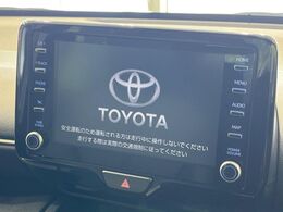 【純正8型ナビ】人気の純正ナビを装備。オーディオ機能も充実しており、Bluetooth接続すればお持ちのスマホやMP3プレイヤーの音楽を再生可能！毎日の運転がさらに楽しくなります！！