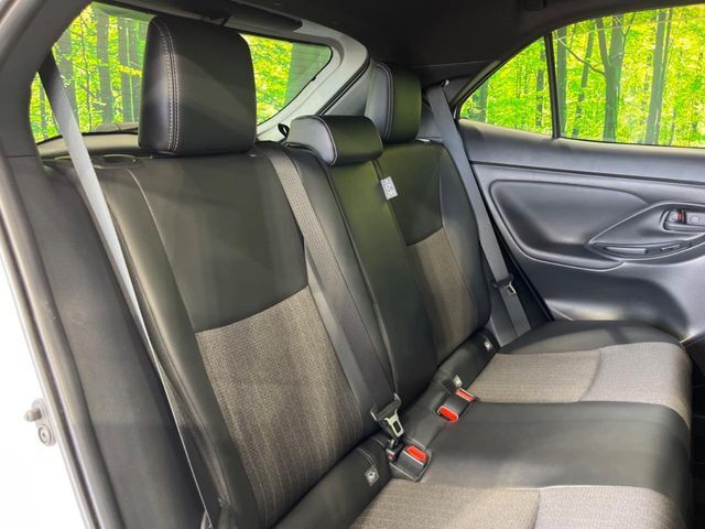 ドライバーによって運転しやすいポジションは異なり、あの車はどうなのか不安なこともありますよね。気になるお車は店頭で乗り込んでご確認いただけます♪