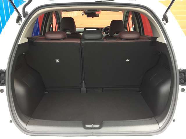 ラゲッジルーム。