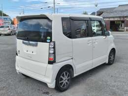 後席プライバシーガラス！