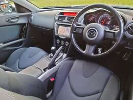 大径ブレーキ　HIDヘッドライト＆フォグライト　オートライト