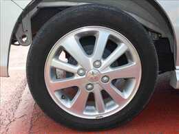 ナカジマふじみ野店は 1500坪の大型展示場に1BOXワゴンからセダン・コンパクト・ミニバン・軽自動車まで展示中です！お探しの1台がきっと見付かります！　　TEL  049-263-0008