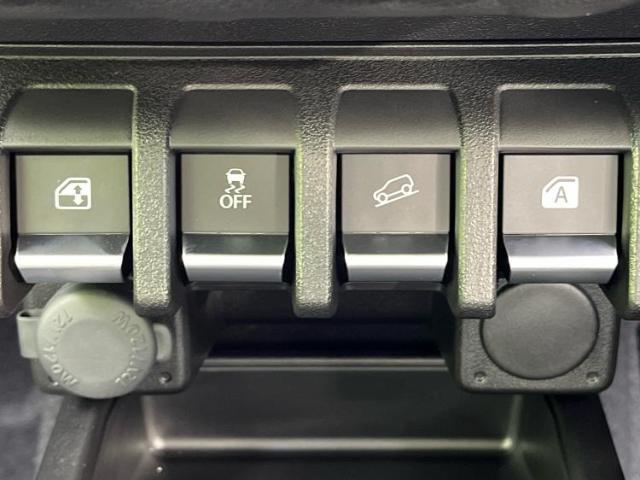 国産車から輸入車まで多様なお客様のニーズのお応えできるように、全国規模で豊富な在庫展開！車のことならWECARSへ！