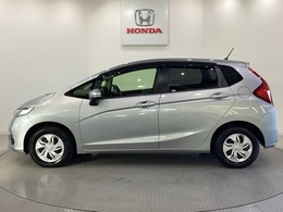 購入後も自社指定整備工場完備でお客様の愛車をしっかりサポート致します！御納車時には安全かつ安心してお乗り頂けるようホンダ専門知識を持つ整備スタッフが点検・整備・装備も説明をしてお渡ししております。