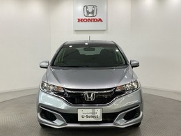 【Honda認定中古車 U-Select】　エンジン、オーディオやカーナビ(社外品は除く）に至るまで保証をお付け致します。全国のホンダディーラーで保証と整備が受けられます。
