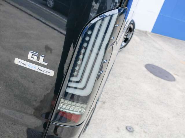 FLEXオリジナル アルティメット2 LEDテールランプ付き！！