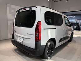 耐久性に優れたコーティングを低価格にてご用意致しております。愛車をいつでも気持ちよく乗っていただくために、納車時の施工をオススメしております。