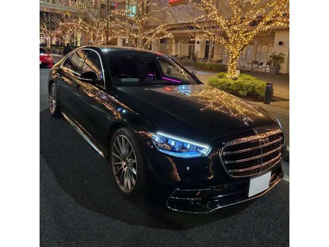 純正ホイールはこちらになります。