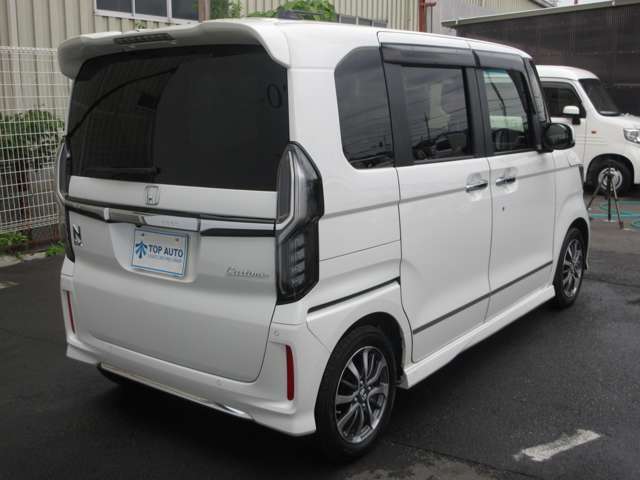 【各メーカー・各色・グレードご用意】トヨタ・ダイハツ・スズキ・ホンダ・スバル・マツダ・ニッサン・国内各メーカーを越谷展示場にて展示中。ターボ・マニュアル・4WDなどお探しのお車が当店で見つかります！