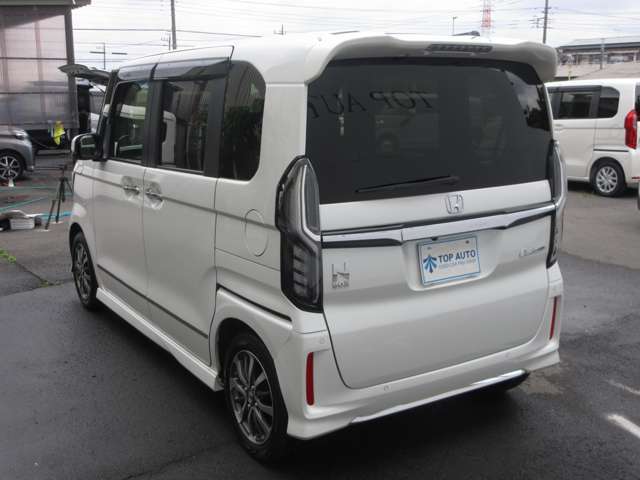【軽自動車専門店】常時展示台数在庫450台の大型展示場で現行モデルからオールドルックなマニアックなお車まで幅広く展示中！格安軽自動車でお探しならお任せ下さい！！