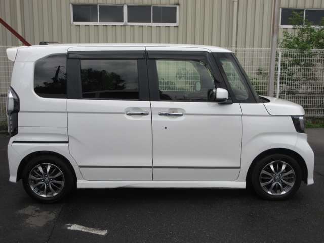 【購入後も安心】当店はご納車後も整備工場・鈑金工場も自社でご用意していますので、修理・整備・事故修理・保険修理・ワンポイント鈑金・鈑金塗装・オールペイント（全塗装）なども対応可能なのでご相談ください！