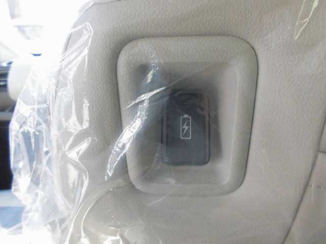 USBチャージャー