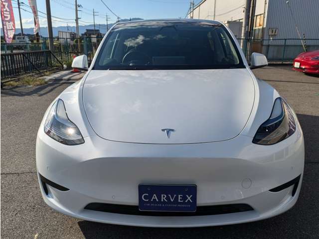 TESLA専門ですので常時在庫10台以上のモデル3やモデルYと乗り比べ出来ます！！