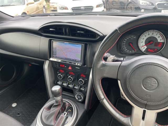 創業45年(株)ミユキのHP→http://miyuki-car.com 　　自社認証工場併設・4名の整備士常駐。高価買取・下取、女性スタッフ在籍、自動車保険、各整備もお任せ！弊社はアフターメンテナンスを大切にしています。