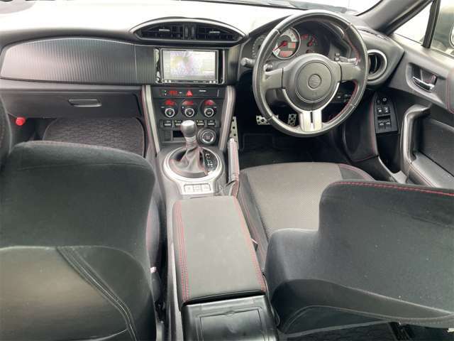 創業45年(株)ミユキのHP→http://miyuki-car.com 　　自社認証工場併設・4名の整備士常駐。高価買取・下取、女性スタッフ在籍、自動車保険、各整備もお任せ！弊社はアフターメンテナンスを大切にしています。