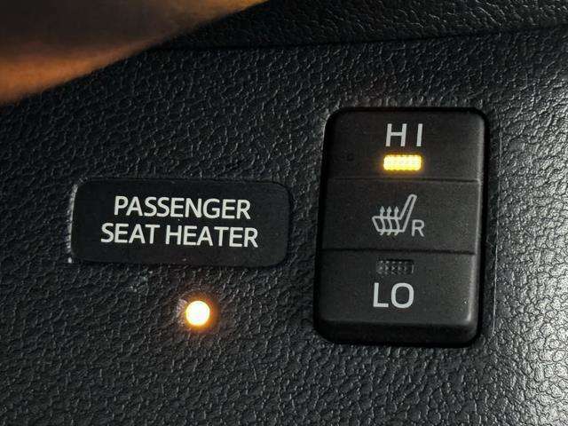 快適装備のシートヒーター付き。　エアコンって前面しか当たらずに背中は冷え冷えなんて事もありますよね。　快適に調整できますよ。