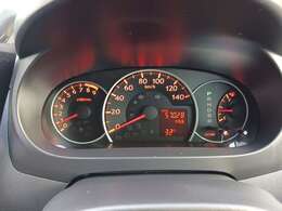 走行距離：57028キロ。走行距離の少ない良好な車両です。