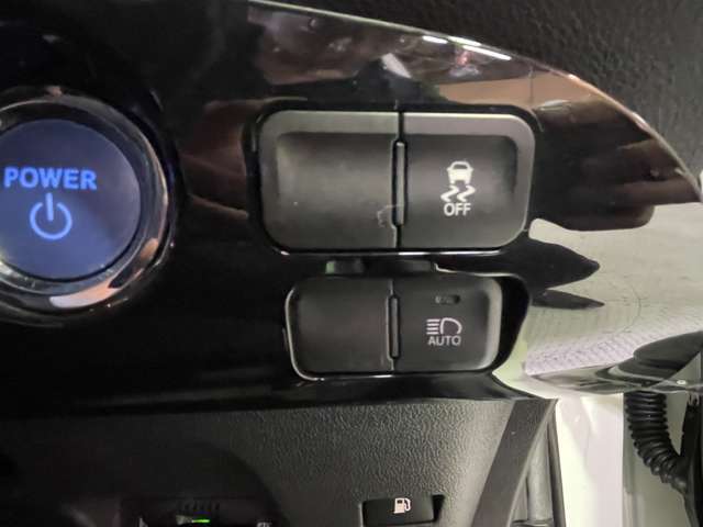 お車の機能や安全装備に関して気になる方は、ぜひ一度ご来店ください！その場でスタッフがご説明可能です！