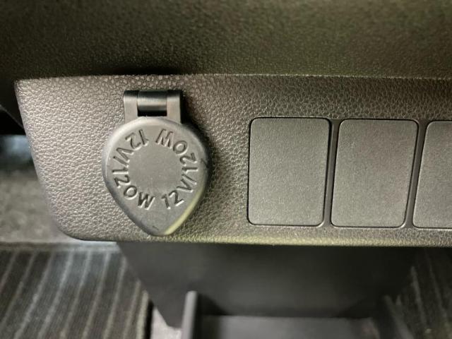 お車に合わせて無料保証以外にも、保証範囲、期間、距離を拡充させた有料保証もご用意しております！中古車の購入が初めてで不安・・・というお客様もご安心ください！