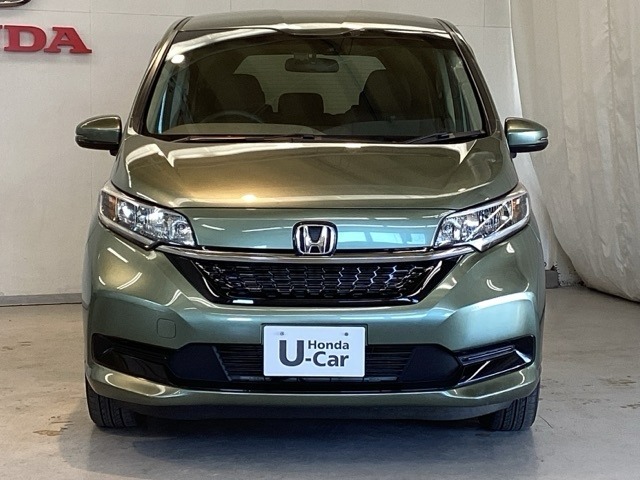 【Honda認定中古車 U-Select】　エンジン、オーディオやカーナビ(社外品は除く）に至るまで保証をお付け致します。全国のホンダディーラーで保証と整備が受けられます。