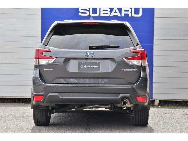 水平対向エンジンと左右対称のパワートレーンで構成された独自のシステム、SUBARUのオールラウンドな走りの愉しさを支えています。