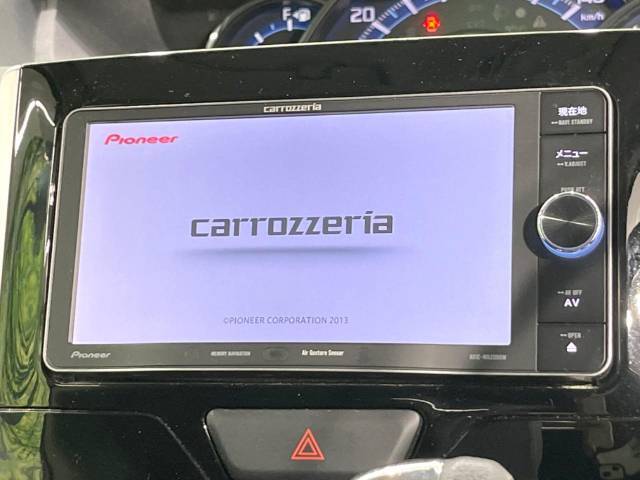 【ナビゲーション】目的地までしっかり案内してくれる使いやすいナビ。Bluetooth接続すればお持ちのスマホやMP3プレイヤーの音楽を再生可能！毎日の運転がさらに楽しくなります！！