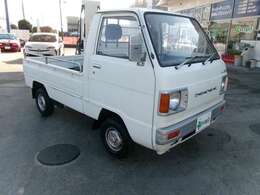 自社民間車検整備工場完備。当社独自の25分車検！冷暖房完備の車検ラインでわかりやすく車検をお届けします。