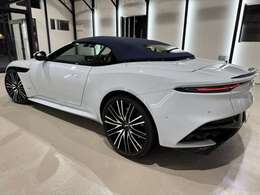 新車・中古車販売・車買取・車検・整備・板金・塗装・自動車保険、何でもお任せ下さい。　　　　　　　　『CAR　SHOP　LIMITED』カーセンサー無料電話番号0066-9711-172709