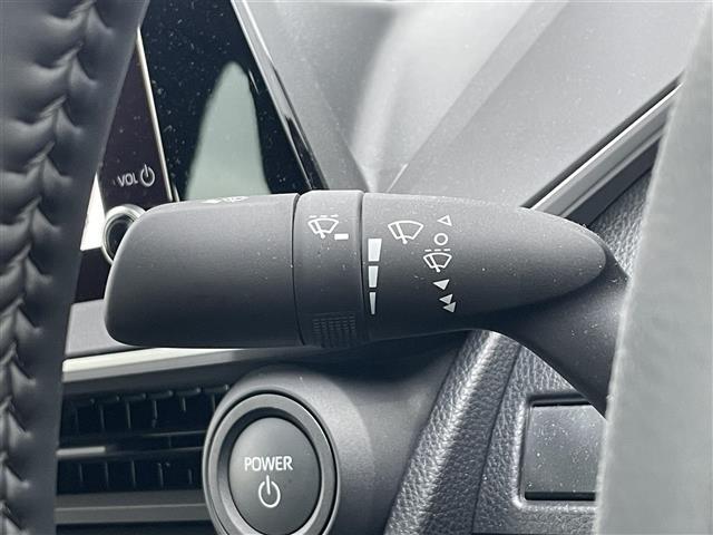 【運転席操作部】快適なドライブを楽しむための機能が装備されています！運転席から触れるので、使いやすいです！除菌プランいれていただくと、さらに清潔で安心していただけます！