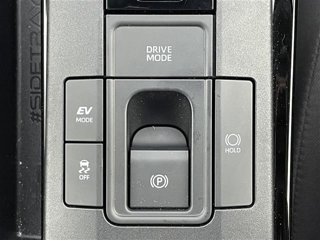◇電動パーキングブレーキ【シフトレバーをPポジションに入れると自動で作動し、ブレーキを踏みながらDポジションなどPポジション以外にシフトすると解除されるオート機能付です。】