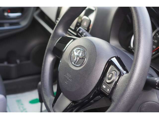 【ステアリング】です。大切にご使用されていたのが伝わってくる車両です♪