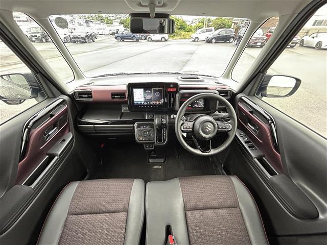 こちらインパネ全体の写真になります。納車はおおむね2週間程度（必要書類の状況により）で行っております。人気の車両になりますので、お早目のご検討をおすすめします。当店自慢の一台です！