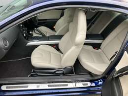 RX-8独特の観音開きになるフリースタイルドアシステム！