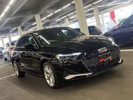 「Audi認定中古車延長保証」もご用意しております。有償にてさらに1年延長することの出来る制度です。詳しくは販売店スタッフまでお気軽にお問い合わせください