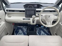 グループ総在庫数約30，000台！！全国の系列店からメーカー・車種問わずご紹介出来るので、あなたにピッタリのお車が見つかるはずです♪まずはお問い合わせ下さい☆