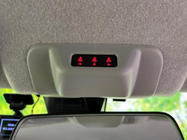 WECARSの展示場では実際に見て、触ってお車をお選びいただけます！知識の豊富な営業スタッフが様々なカーライフをご提案いたします！