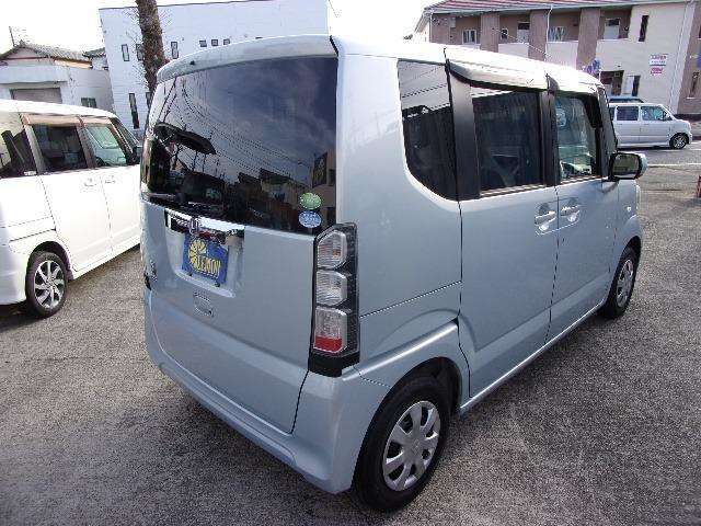 軽自動車の登録には住民票・認印が必要となります。お早目の納車をご希望の場合は、事前にご用意頂きご来店頂けますと納車までがスムーズになります！ご不明な点はスタッフまでお気軽にお問合せ下さい！