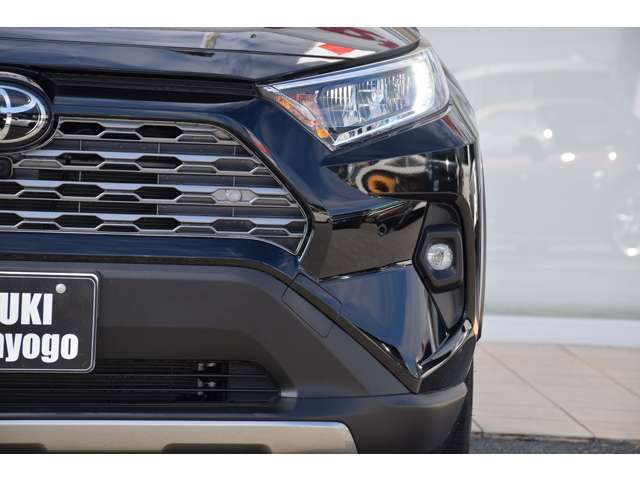 ●輸入車・国産ディーラーだから出来る、高品質な在庫を取り揃えております。車両状態をもっと詳しくしりたいなど御座いましたらお気軽にお電話くださいませ●無料通話【TEL：0078-6002-838529】