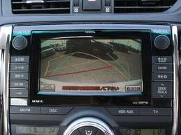 ナビ搭載ですので道に迷うことなく楽しくドライブ！Bカメラも装備しており駐車もラクラクです★