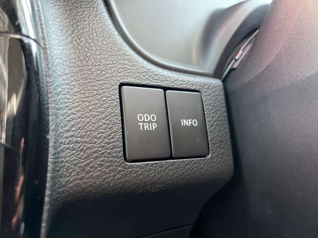 運転席操作部です！わからないスイッチ類や操作部はお気軽にお問い合わせ下さい！