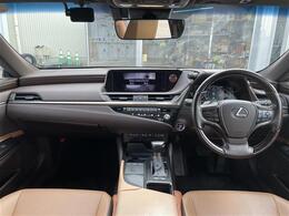 【インパネ全体】全方位で視界が広く、高い目線で運転もしやすいです！