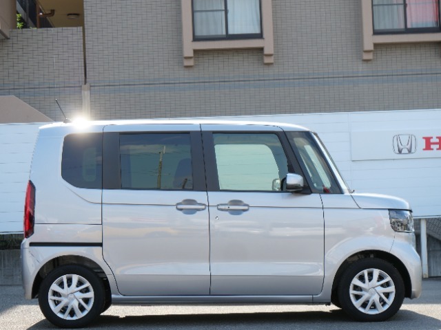 お車ご購入にあたりましては、オンライン販売以外は現車確認が必要となります。是非店頭にてお客様の目でお確かめ下さい。