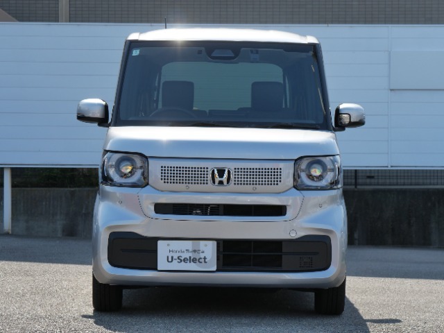 ホンダUセレクト-プレミアム-の商品になります。品質に自信があるので走行距離無制限の2年間無料保証が付いています。もしもドライブ先でトラブルがあっても、全国のHonda Carsで対応するので安心です