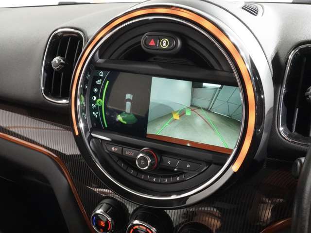 ■総在庫250台を遠方のストックヤードなどにも保管しておりますので、ご来店前にお電話いただけるとスムーズにご商談いただけます。■月曜定休日■カーセンサーフリーダイヤル：0078-6002-825402