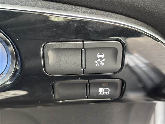 ☆横滑り防止装置　オートハイビーム