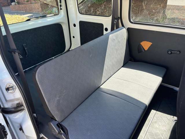 当店では安心の日本(セルスター）製のドライブレコーダーを取り扱っております！車輛の購入と同時にご購入いただければ取付工賃が無料です！ぜひお買い求めください！