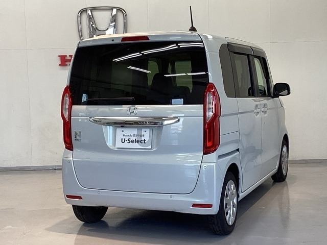 【Honda認定中古車 U-Select】　は3つの安心をお約束します。　1　Hondaのプロが整備した安心。 2　第三者機関がチェックした安心。　3　購入後もHondaが保証する安心。