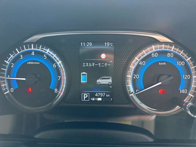 【自信を持った車両ご提案】これはカーショップ茨木の営業スタイルです。理由は『在庫車の全台がディーラー下取orお客様買取』である為、前オーナー様がどんな乗り方をされていた等、すべてを把握しております。