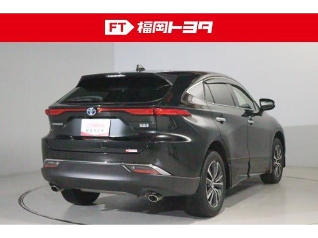 ☆トヨタ認定中古車☆ハイブリットシステム診断書と初度登録年月から10年間（走行20万キロまで）、ハイブリット機構の無料保証が付いています。